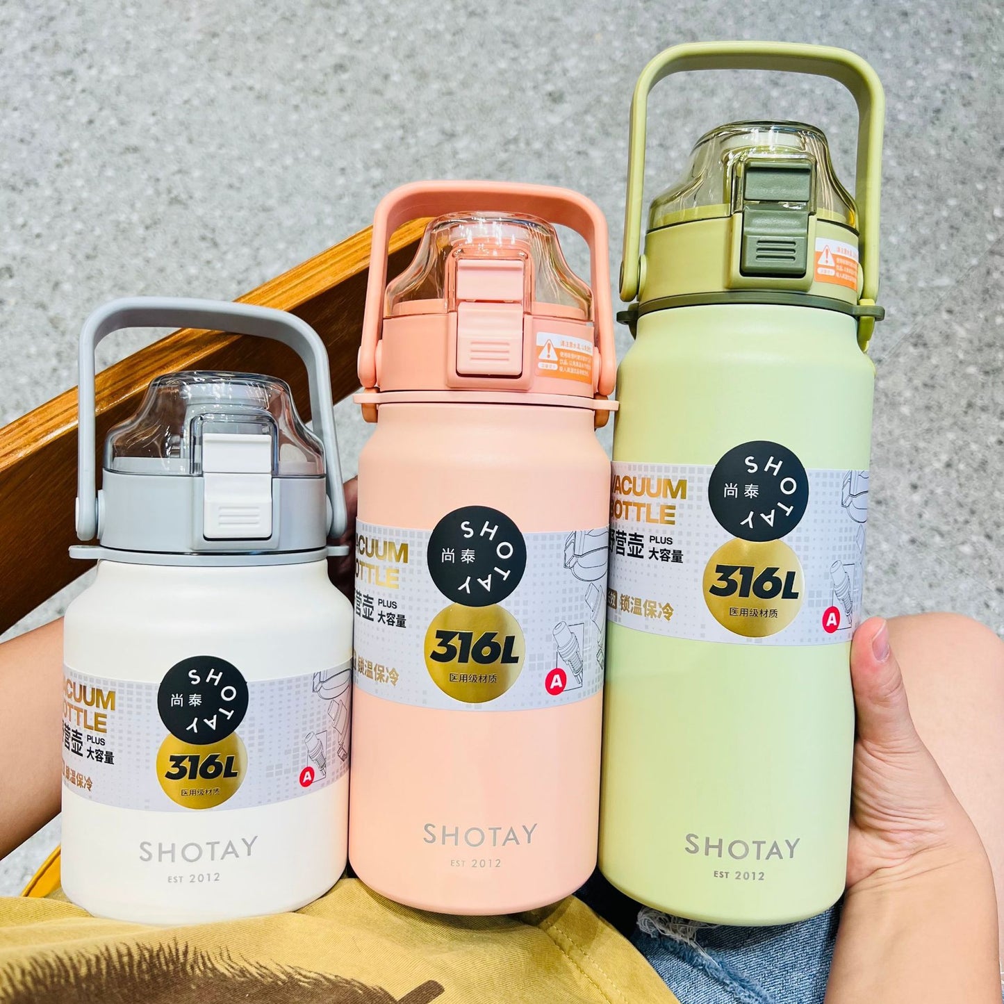 Portable And Fashionable Stainless Steel Large Capacity Sports Kettle