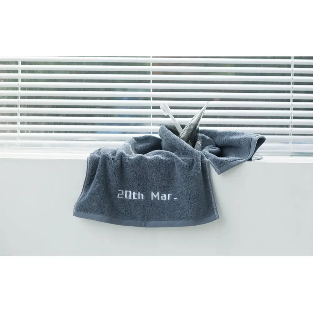 Customized Towels With Birthday Embroidery - Blue date customization / 74x34cm - 7