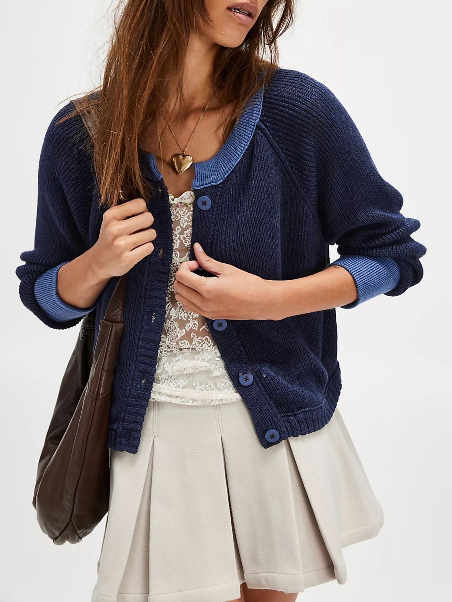 Women's Contrast Color Round Neck Knitwear Single Row Button Coat