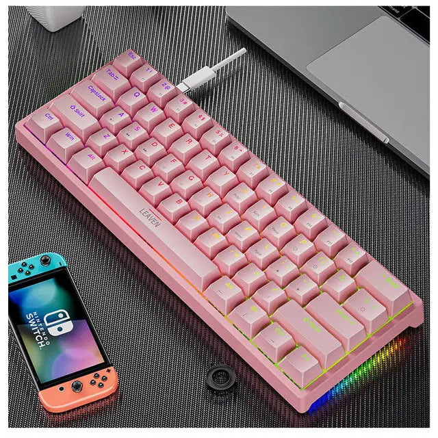Plastic mechanical keyboard for games - Beyond Trends Hub