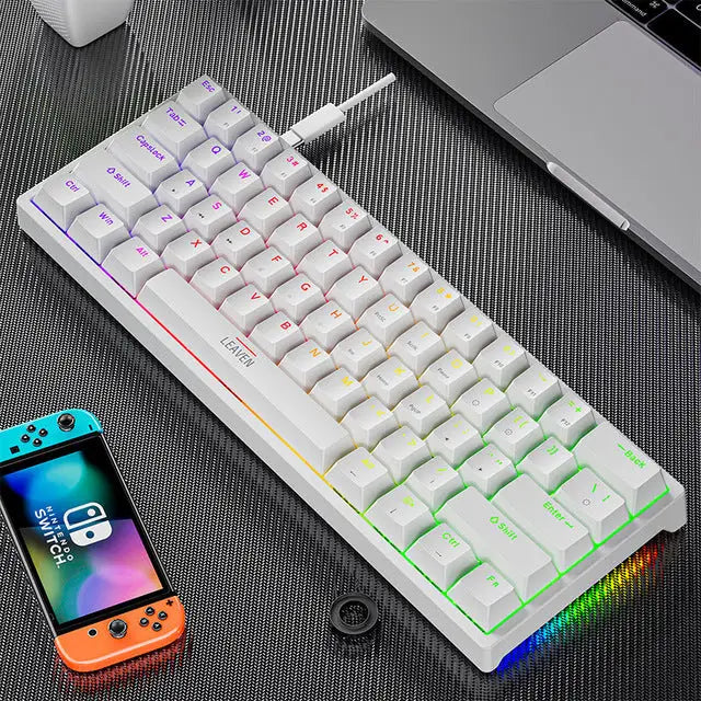 Plastic mechanical keyboard for games - Beyond Trends Hub