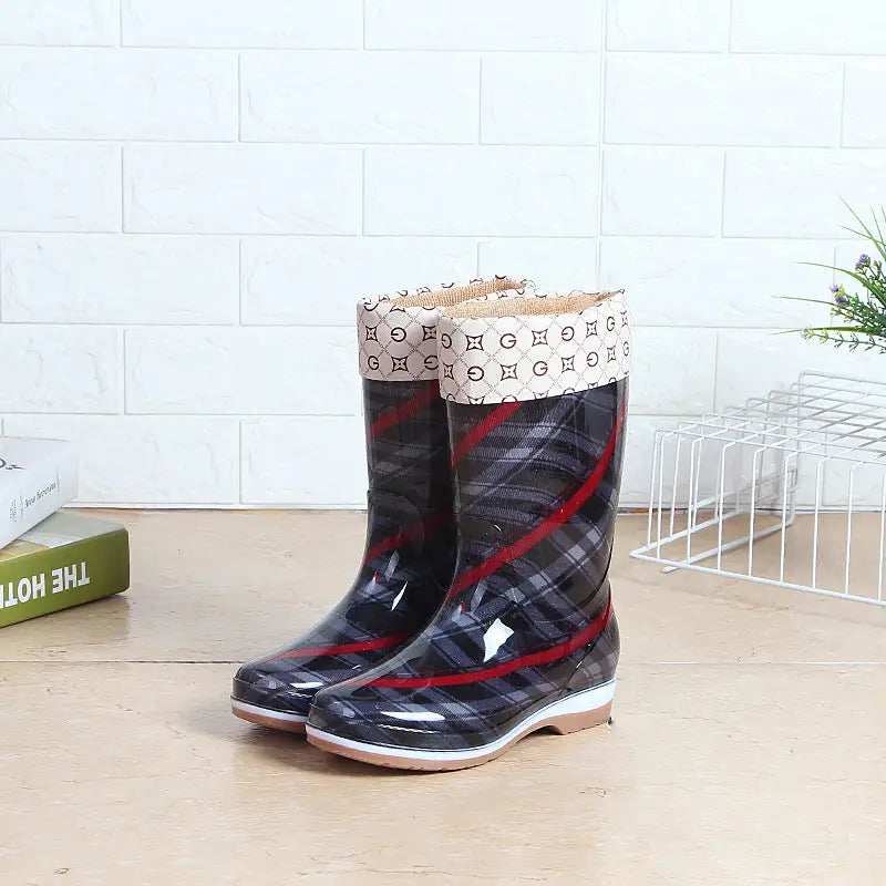 Water Boots And Rain Boots Beyond Trends Hub
