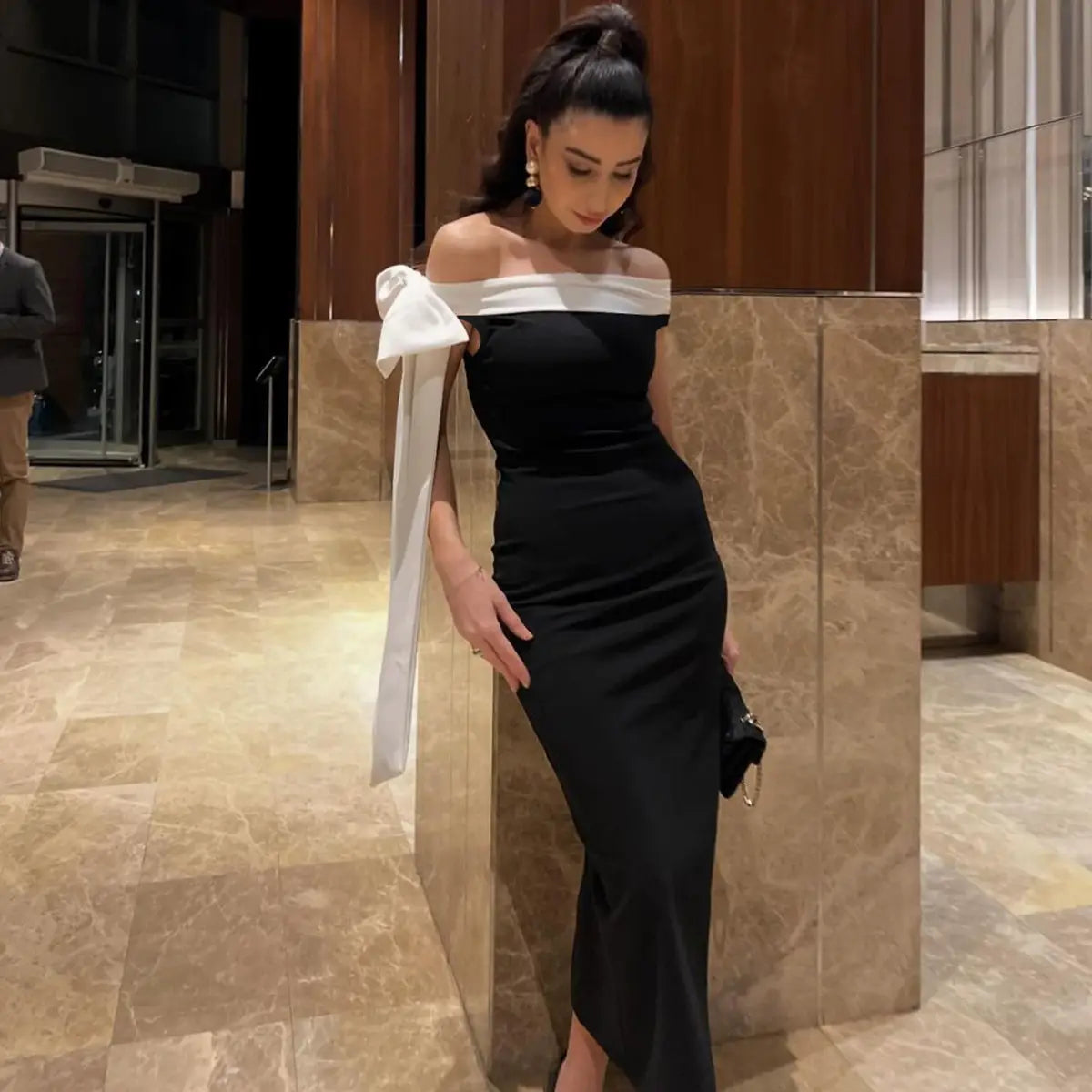 Women’s Fashion Off-shoulder Ribbon Slim Fit Dress