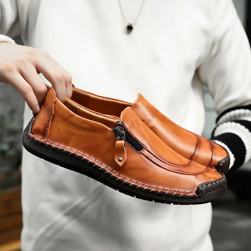 Men’s casual leather shoes