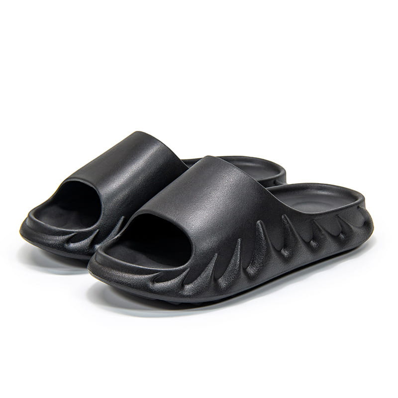 Thick-Soled Men’s Slippers