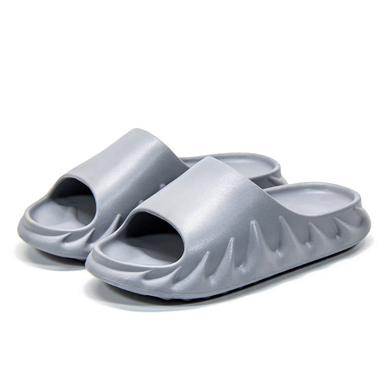 Thick-Soled Men’s Slippers