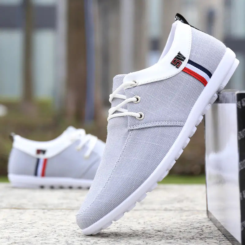 Cloth Shoes Men’S Summer Breathable Deodorant Peas Shoes Canvas Shoes Men’S Lazy Shoes