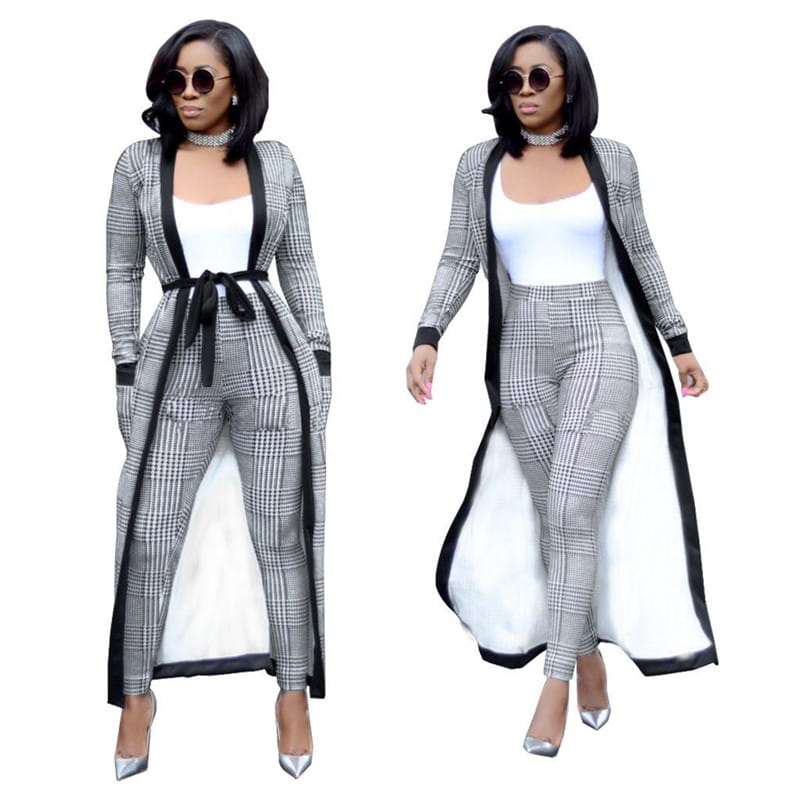 Women’s Two-piece Plaid Pantsuit with Pockets and Belts, Ideal Nightclub Attire.