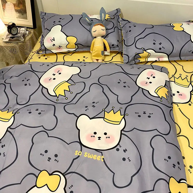 Cartoon bear-themed bedding set for student dormitory single bed sheets.