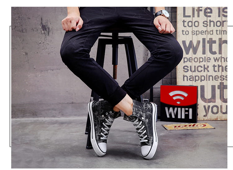 High-top canvas shoes for lovers