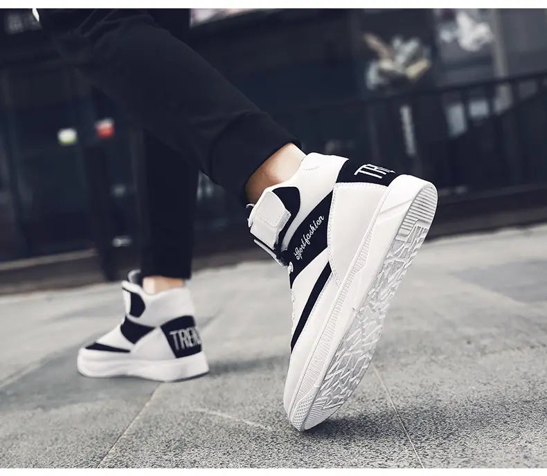 New high-top shoes