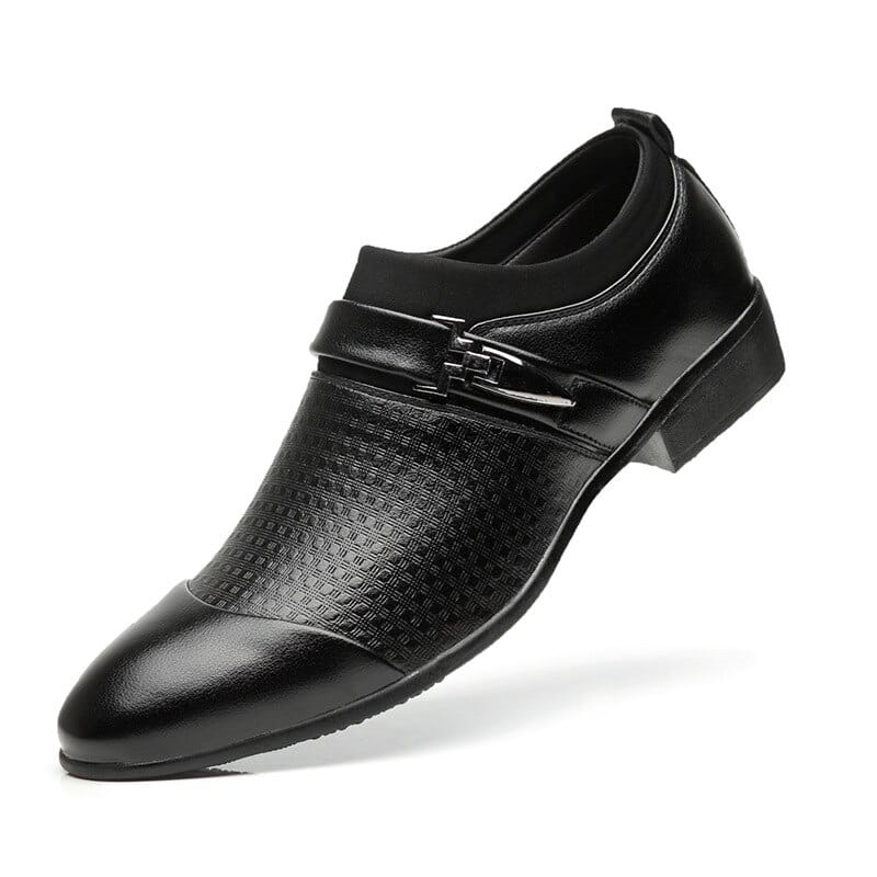 Single pointed shoes