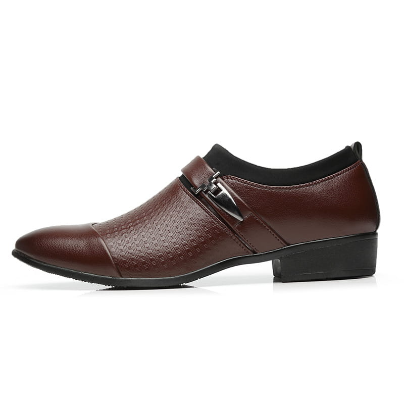 Single pointed shoes