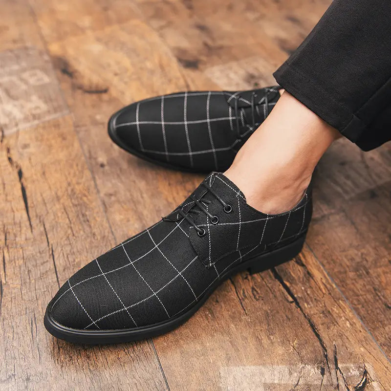 Breathable casual checked leather shoes