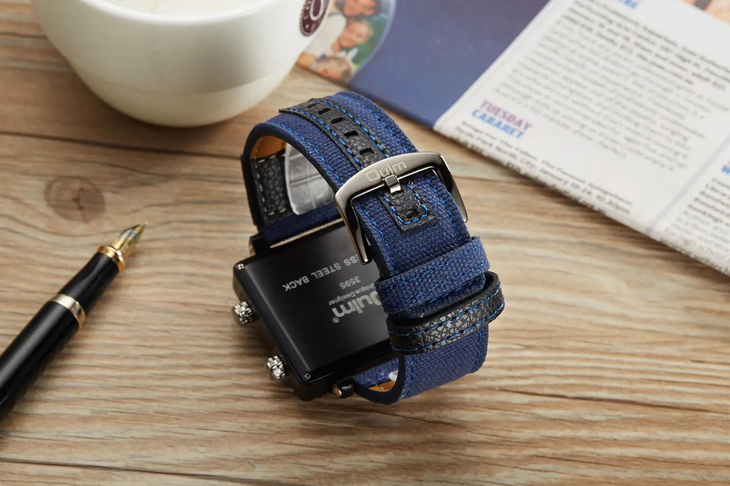 Large double movement watch