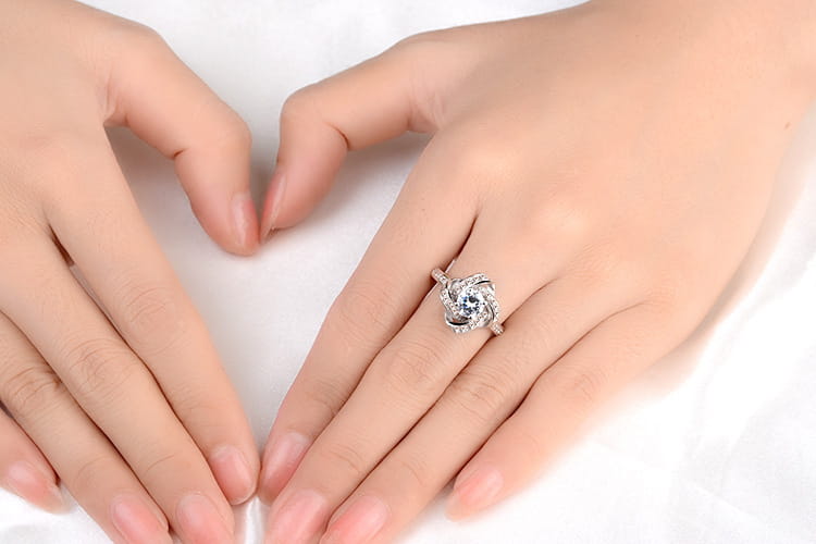 925 Sterling Silver Necklace For Women Forever Heart AAA Zircon Mosaic Necklaces & Pendants Gift