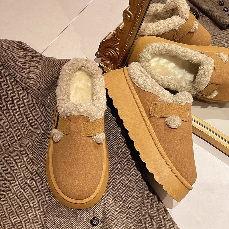 New Luxury Winter Women’s Shoes Plush Fashion Retro Bean Shoes Cotton Women’s Flat Sole Slippers Platform Women Boots
