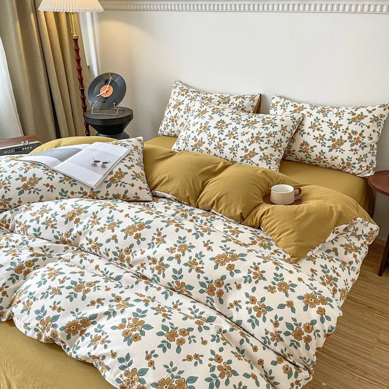 Floral bedding set in Four-piece Bed Set Jacquard Quilt Cover Sheets for elegant decor.