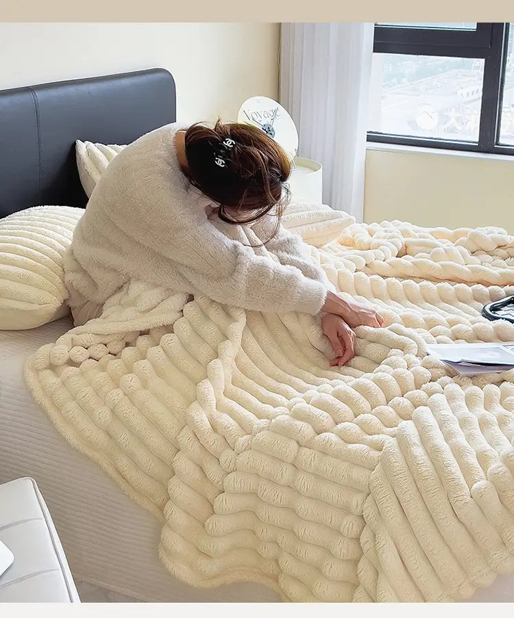 Soft Wind Bubble Velvet Blanket Warm Solid Rabbit Fur Blankets Double-sided Thickening Cover Throw Warm Fur Blanket