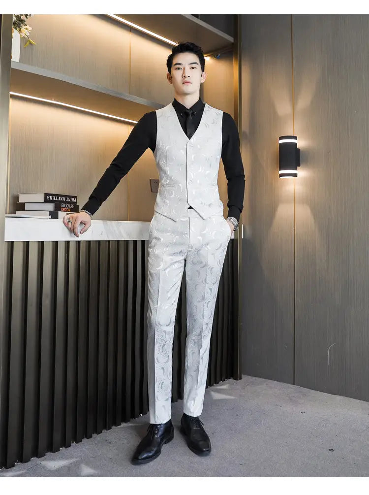Wedding Embossed Dress Suit Three-piece Suit For Men