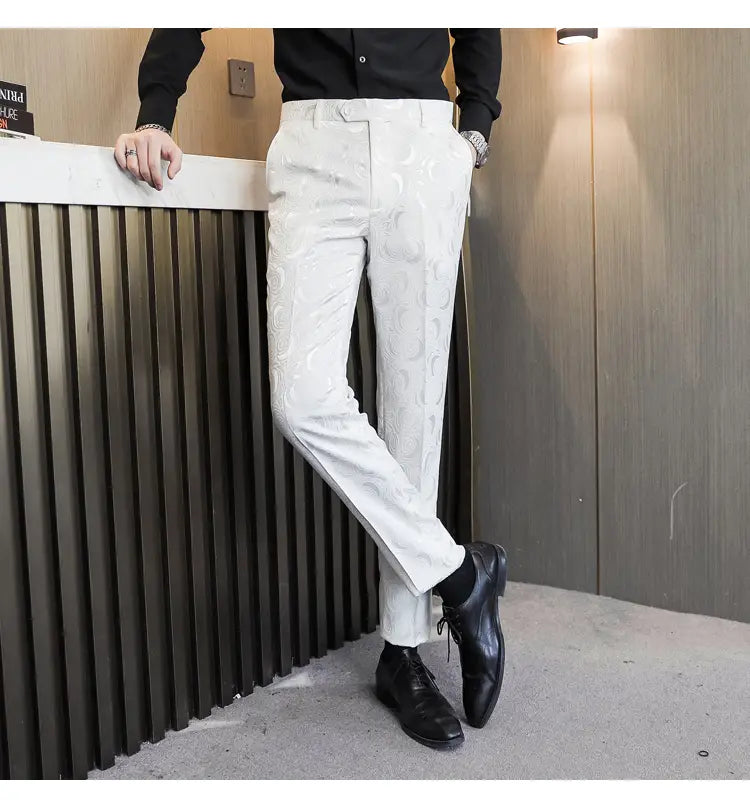 Wedding Embossed Dress Suit Three-piece Suit For Men