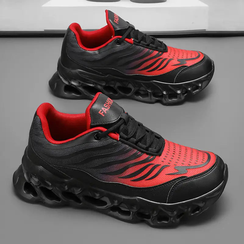 Men’s Lace-up Sneakers