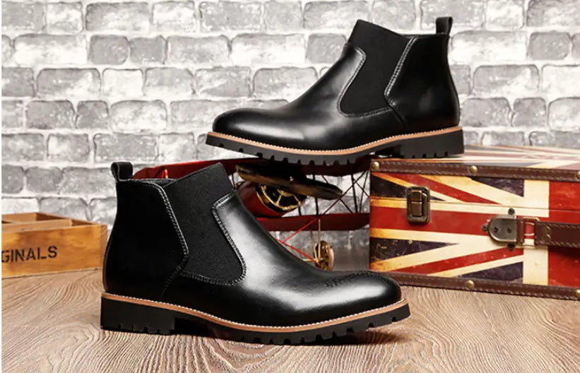 High-top male Martin boots