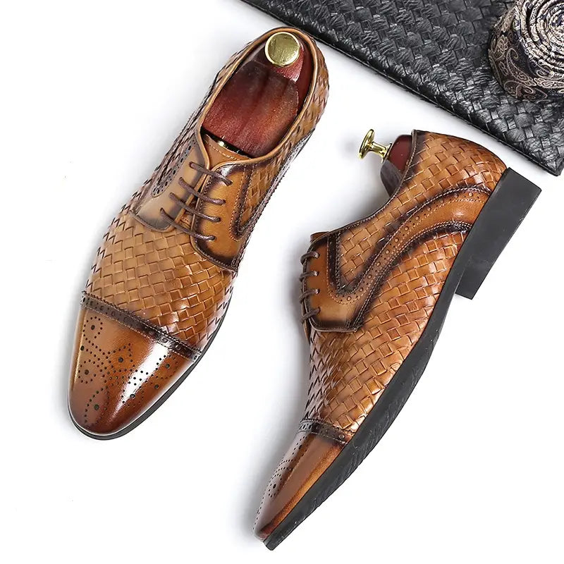 Men’s New British Woven Pointed Business Leather Shoes