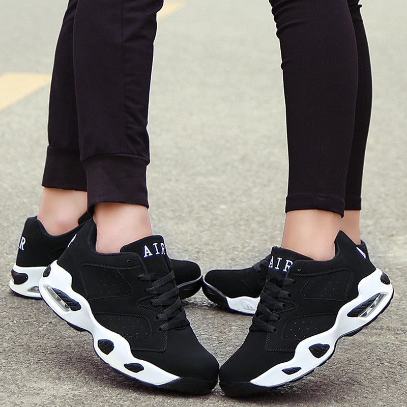 Shock-absorbing couple air cushion sneakers