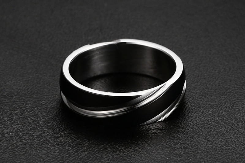 Black Titanium Steel Twill Men’s Ring