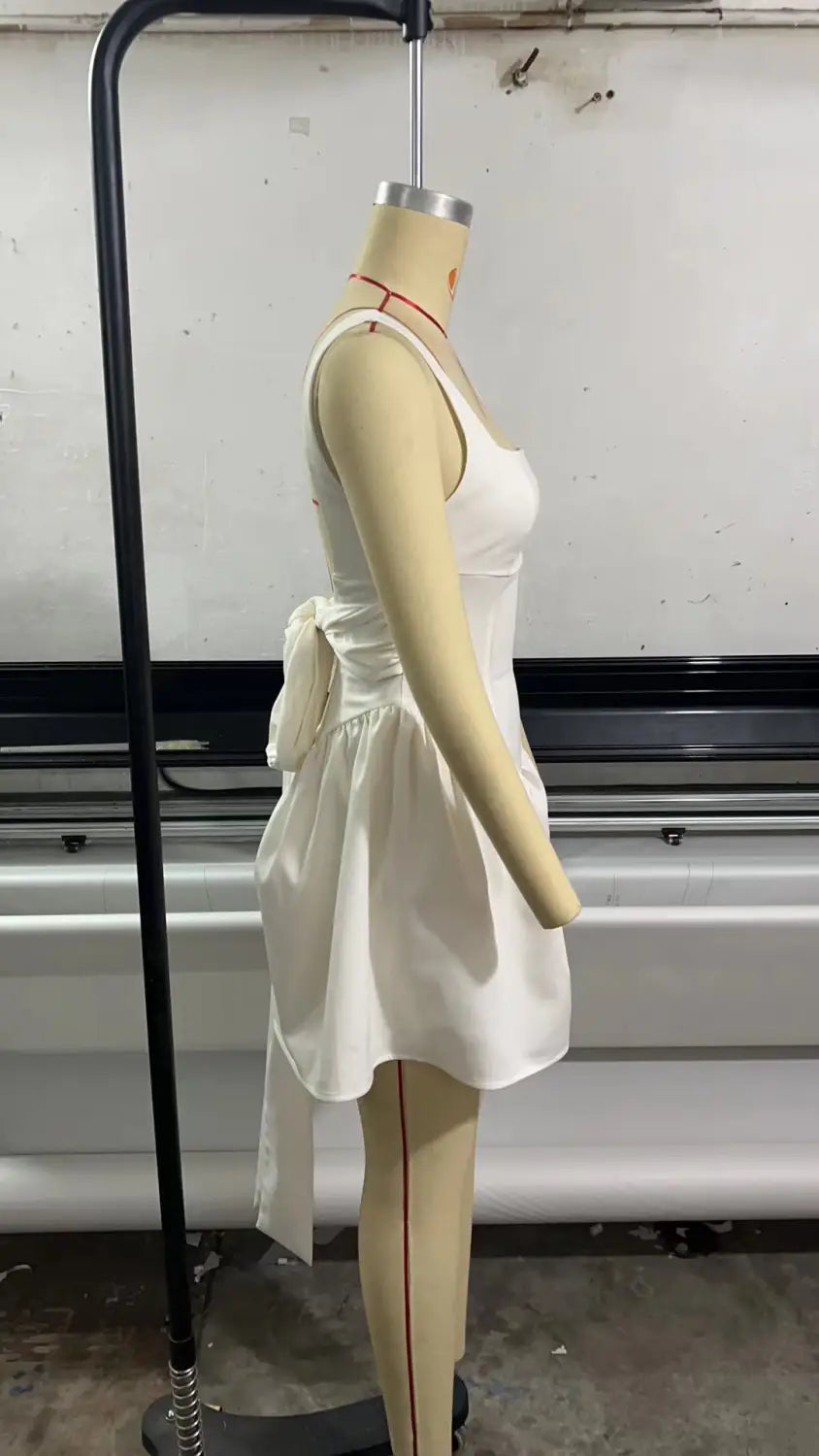 Square Neck Sleeveless Dress With Backless Bow Design Summer Fashion Slim Short Dresses For Women Clothing