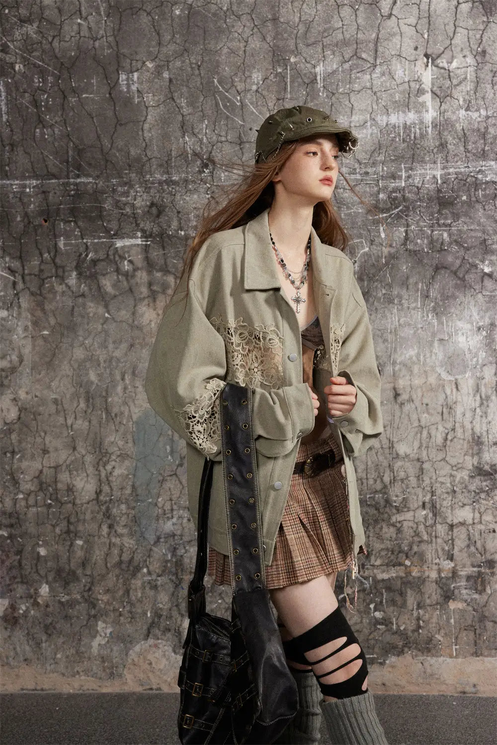 Stitching Hollow Lace Lapel Denim Coat Men