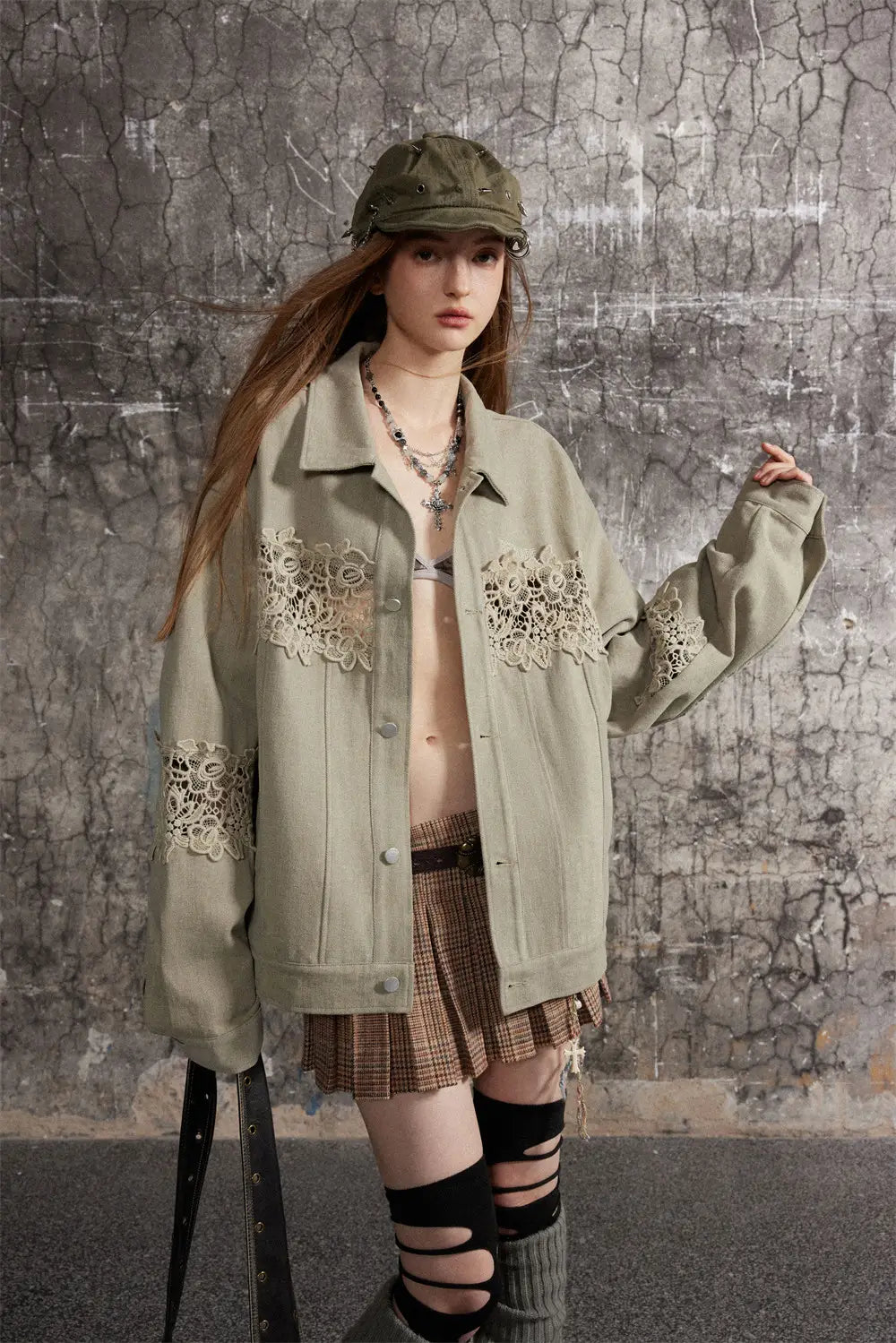 Stitching Hollow Lace Lapel Denim Coat Men