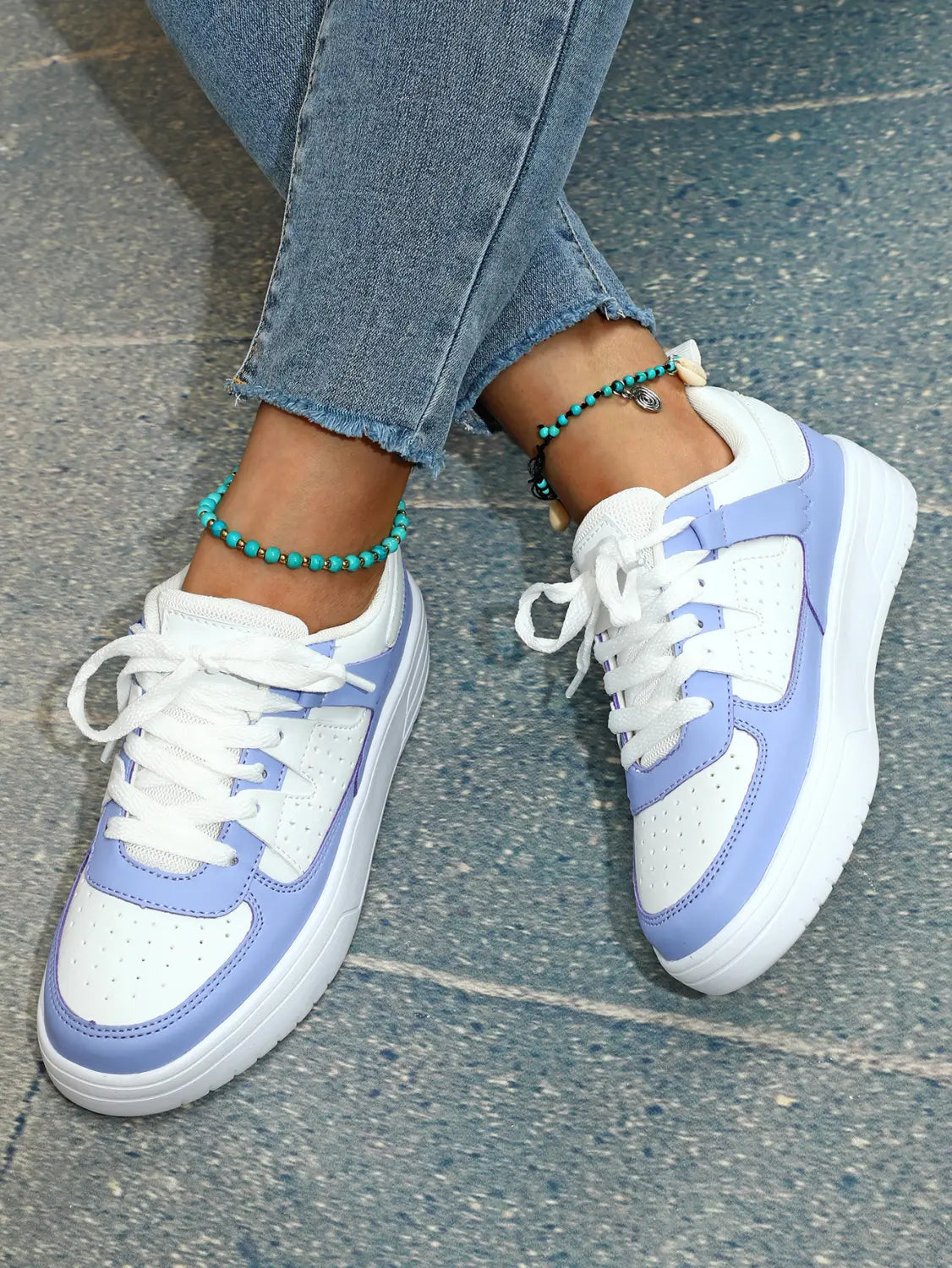 Ins European And American Fashion Platform Couple’s Soft Bottom Comfortable Board Shoes Can Be Tie Up