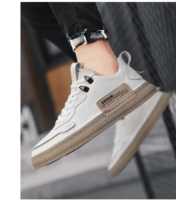 Leather Men’s Versatile Casual Sneakers