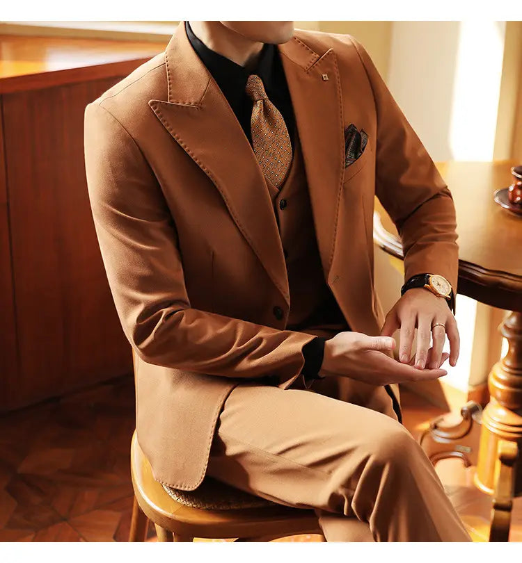 High-end Wedding Bridegroom Suit Suit Closure Collar Suit Three-piece Suit Men Caramel