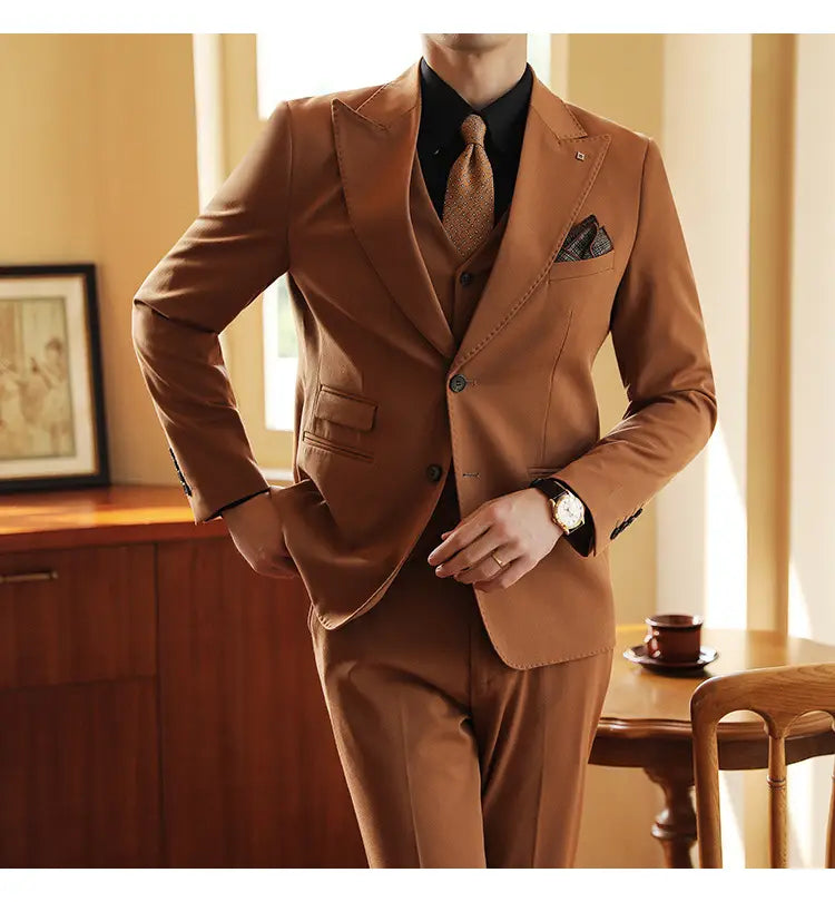 High-end Wedding Bridegroom Suit Suit Closure Collar Suit Three-piece Suit Men Caramel