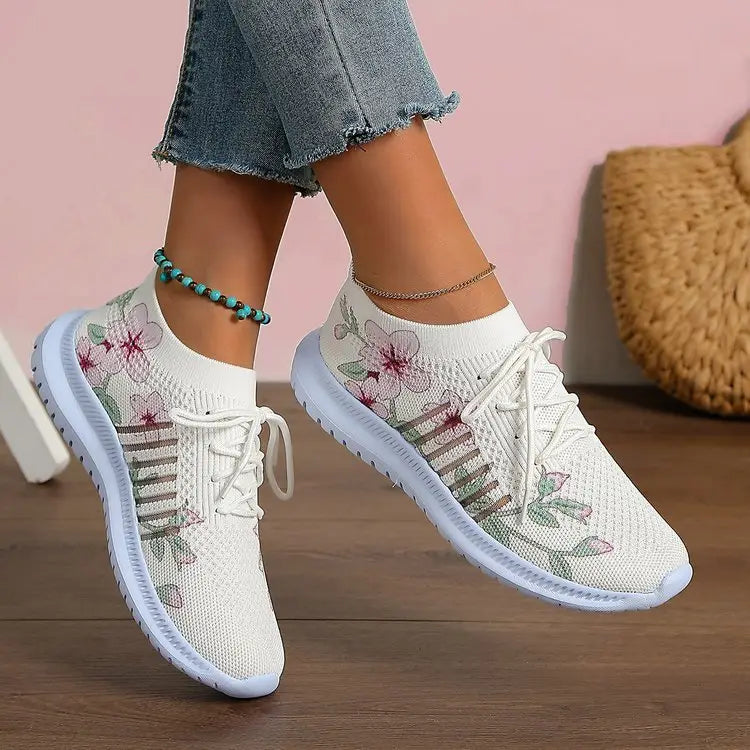 Women’s Fashion Casual Mesh Flyknit Running Shoes