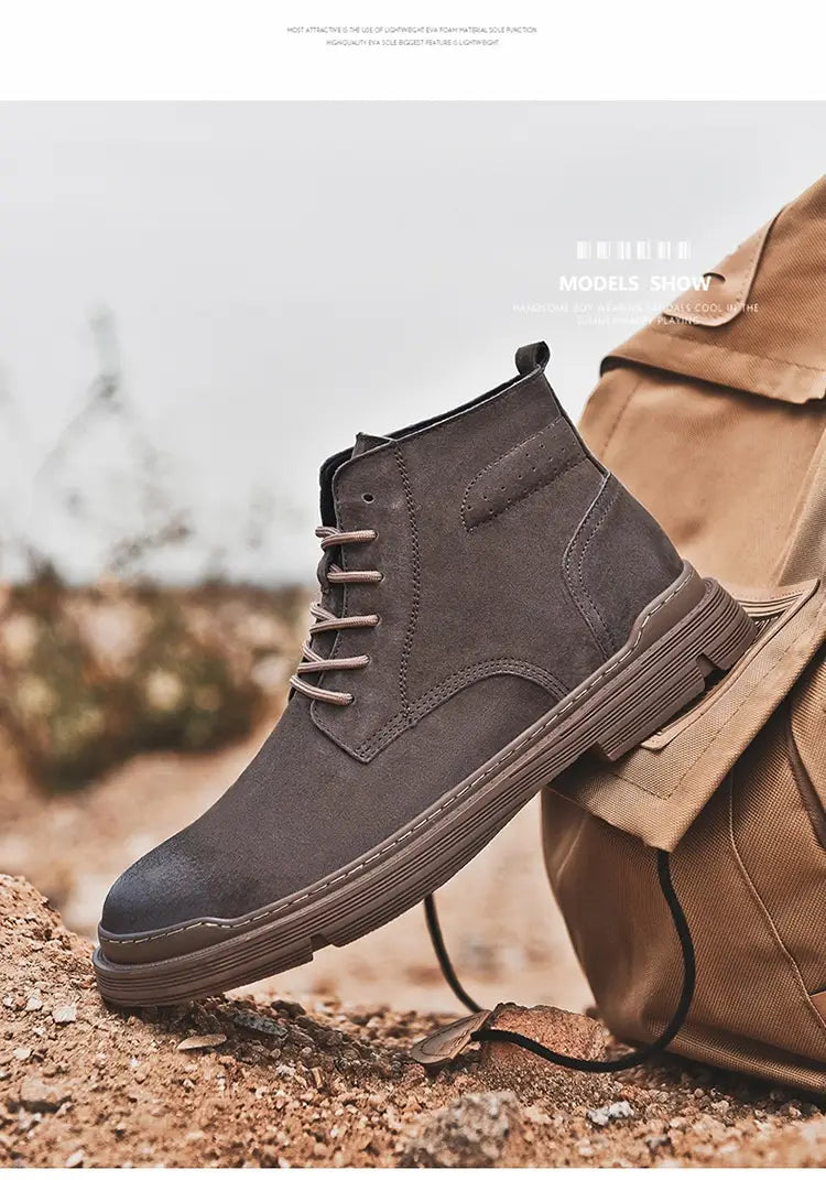 Round Toe Top Layer Cowhide Casual Men’s Leather Boots