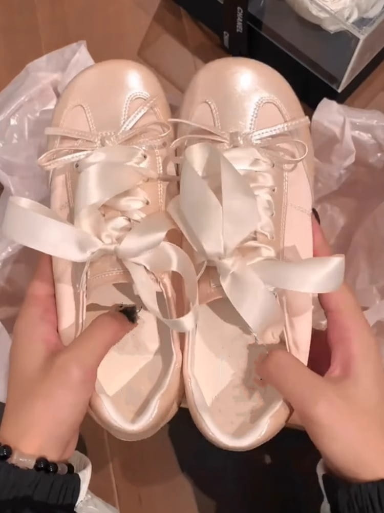 Soft Soled Flats White Shoes