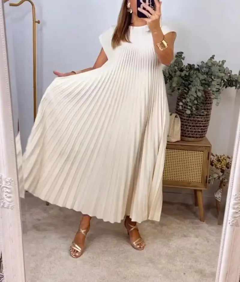 Short Sleeve Pleated Long Dress Summer Round Neck Dress Women’s Clothing