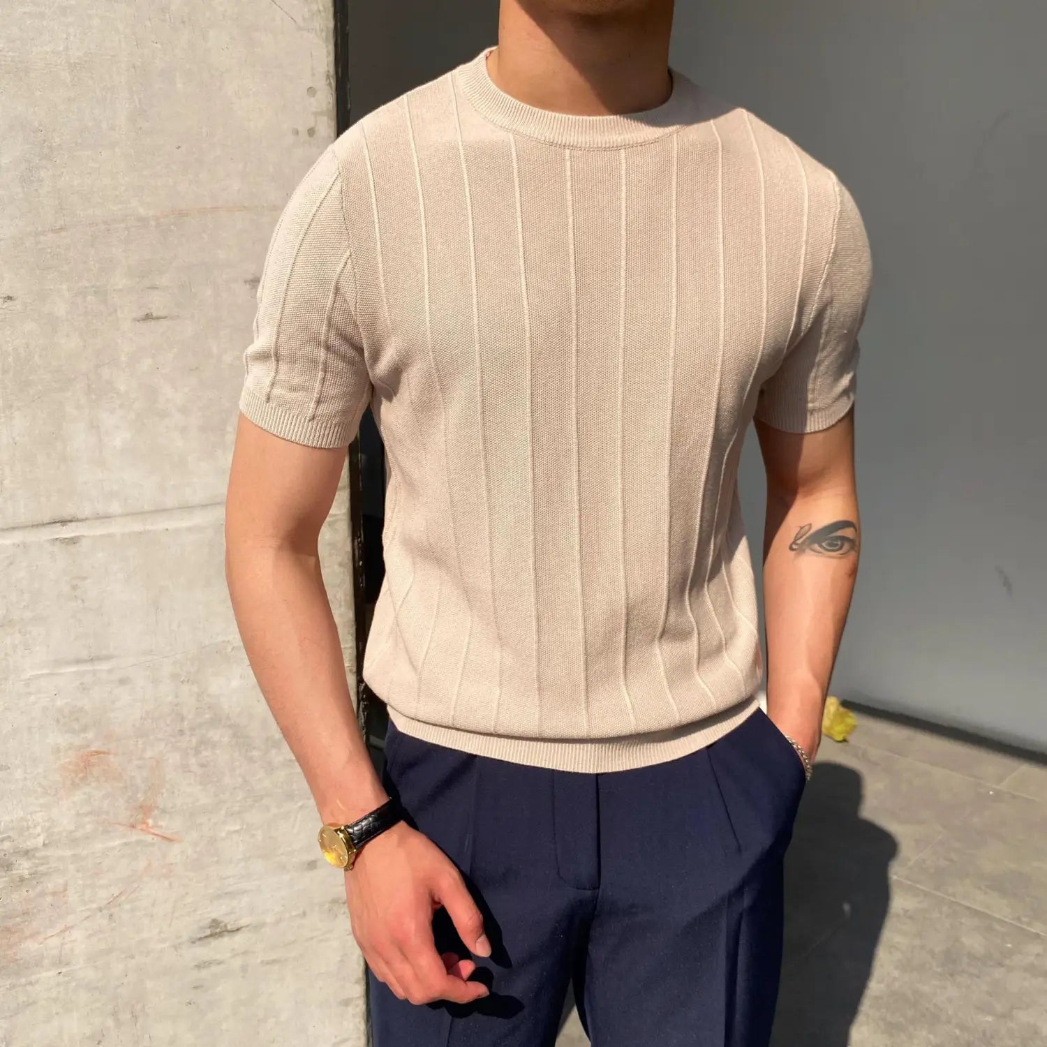 Short Sleeve Knitted T-shirt Summer Men’s Light Round Neck Thin Tops