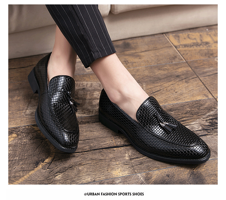 Pointed Men’s Slip On Leather Shoes