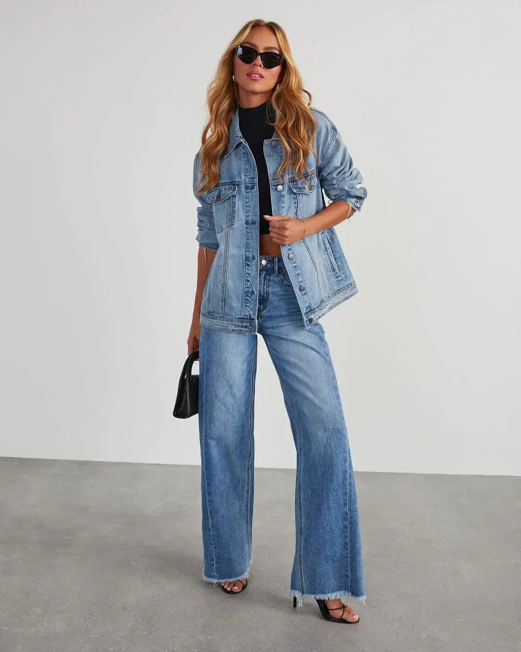 Women’s Loose Wide-leg Side Seam Stitching Frayed Hem Jeans