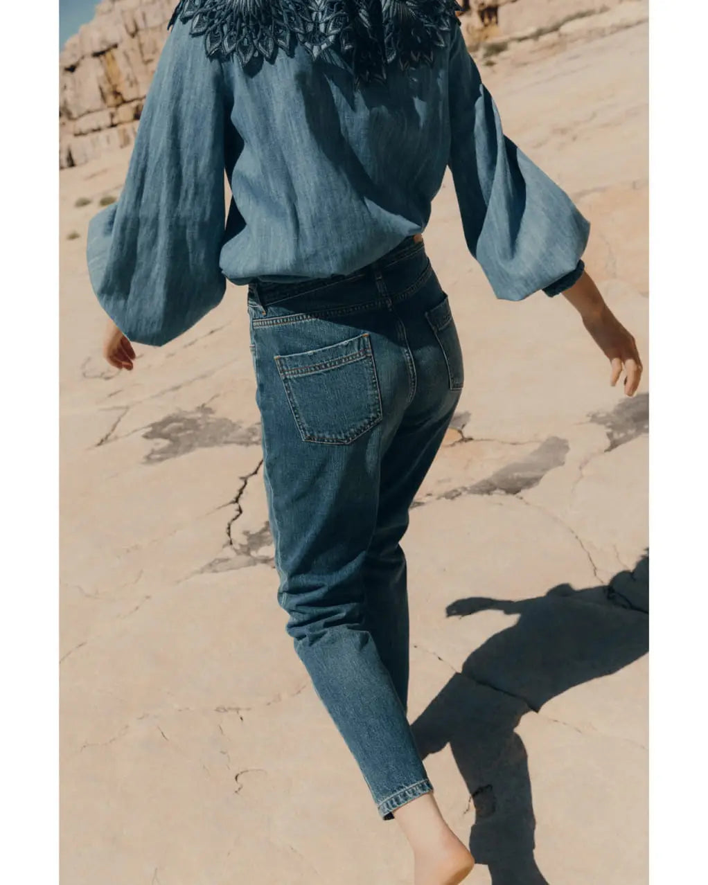 Women’s Retro And Fashion All-matching Slim Blue Straight Hip Raise Slim Fit Jeans