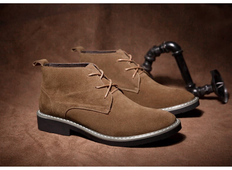 Inner Elevator Shoes Mid-top Men’s Boots Cowhide Suede Martin