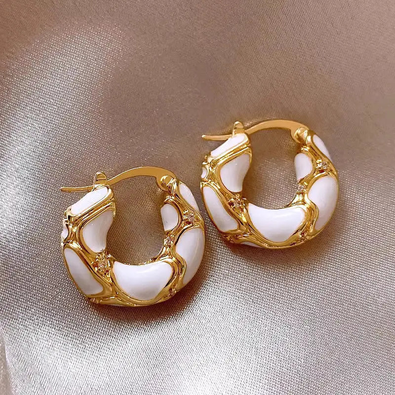 Fashion Jewelry New Trendy Enamel Color Metal Texture Small Hoop Earrings For Women Gold Plated Statement Ear Buckle