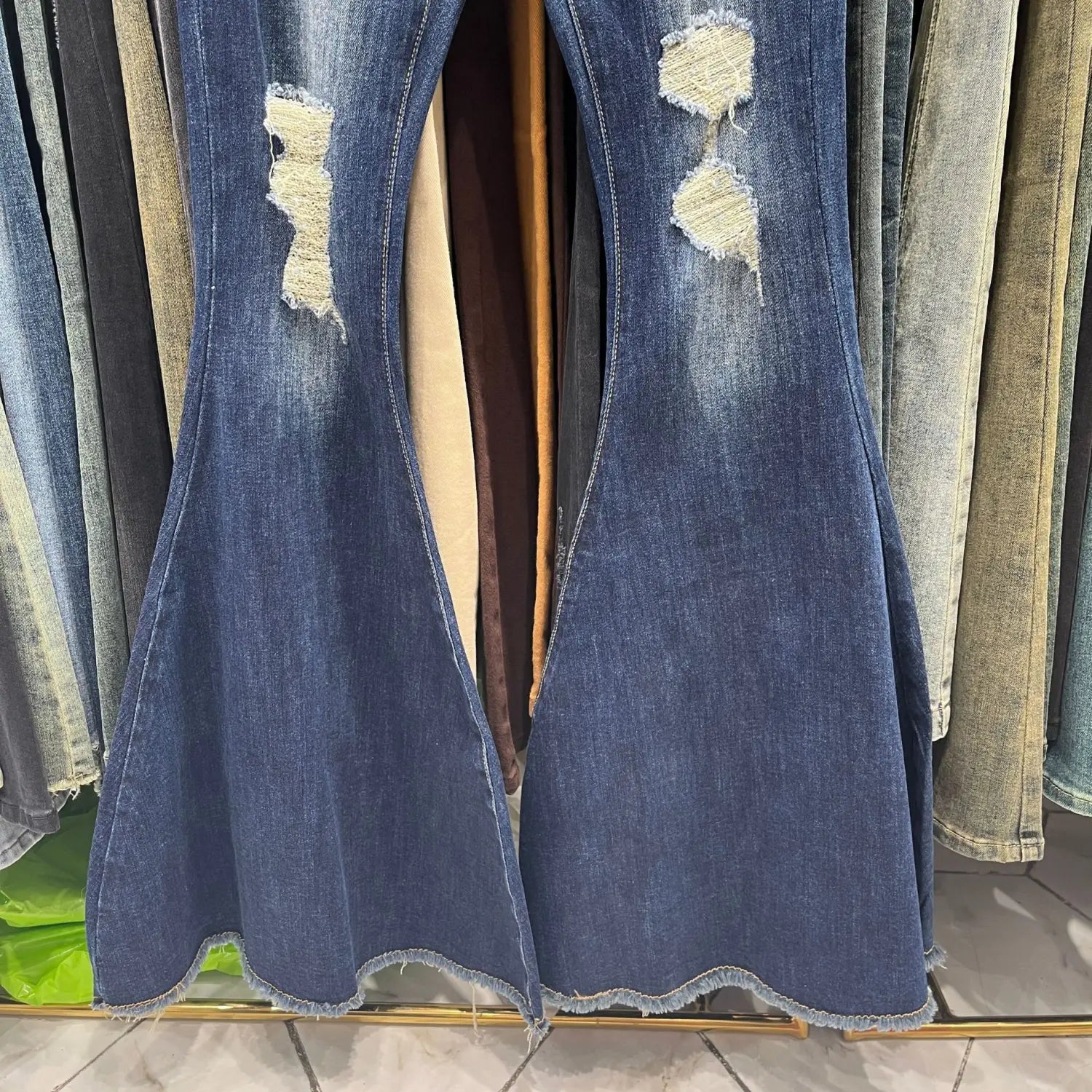Women’s Retro Tattered Jeans Flared Mop Jeans