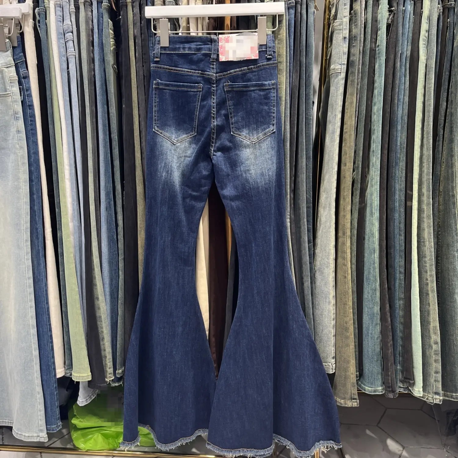 Women’s Retro Tattered Jeans Flared Mop Jeans