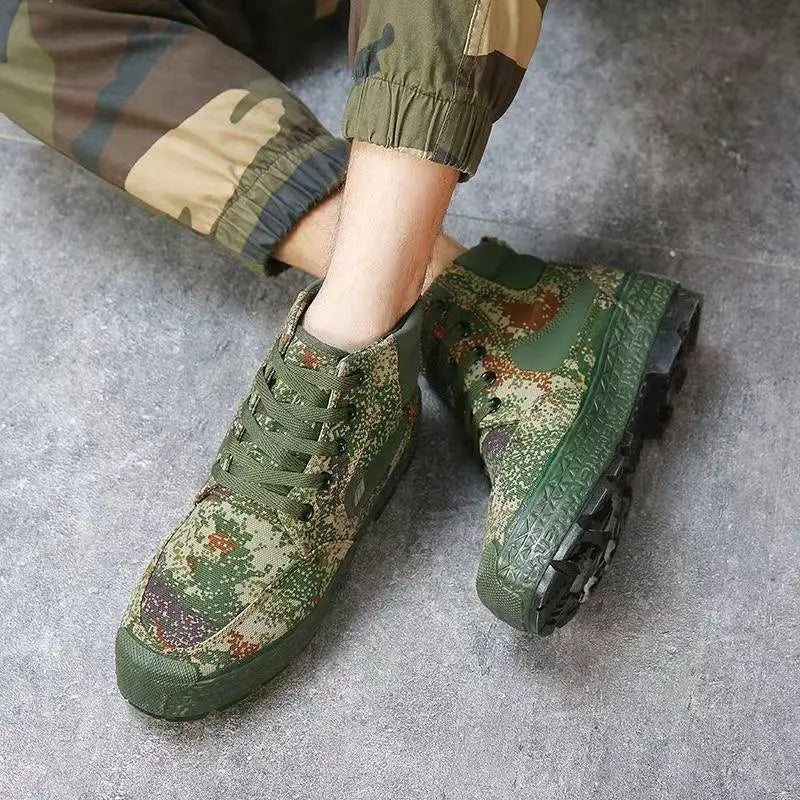 Men’s Non-slip Labor Protection Canvas Wear-resisting Casual Rubber Shoes